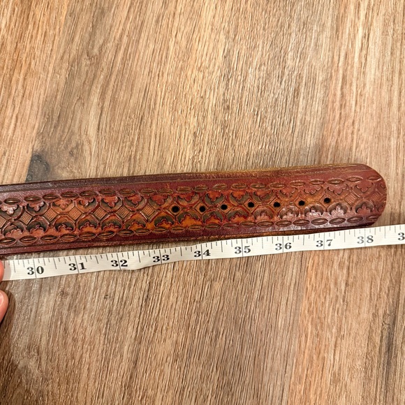 Vintage Leather Belt Hand Tooled Solid Brass Buckle Floral Western Boho Wide M\L - Picture 6 of 6